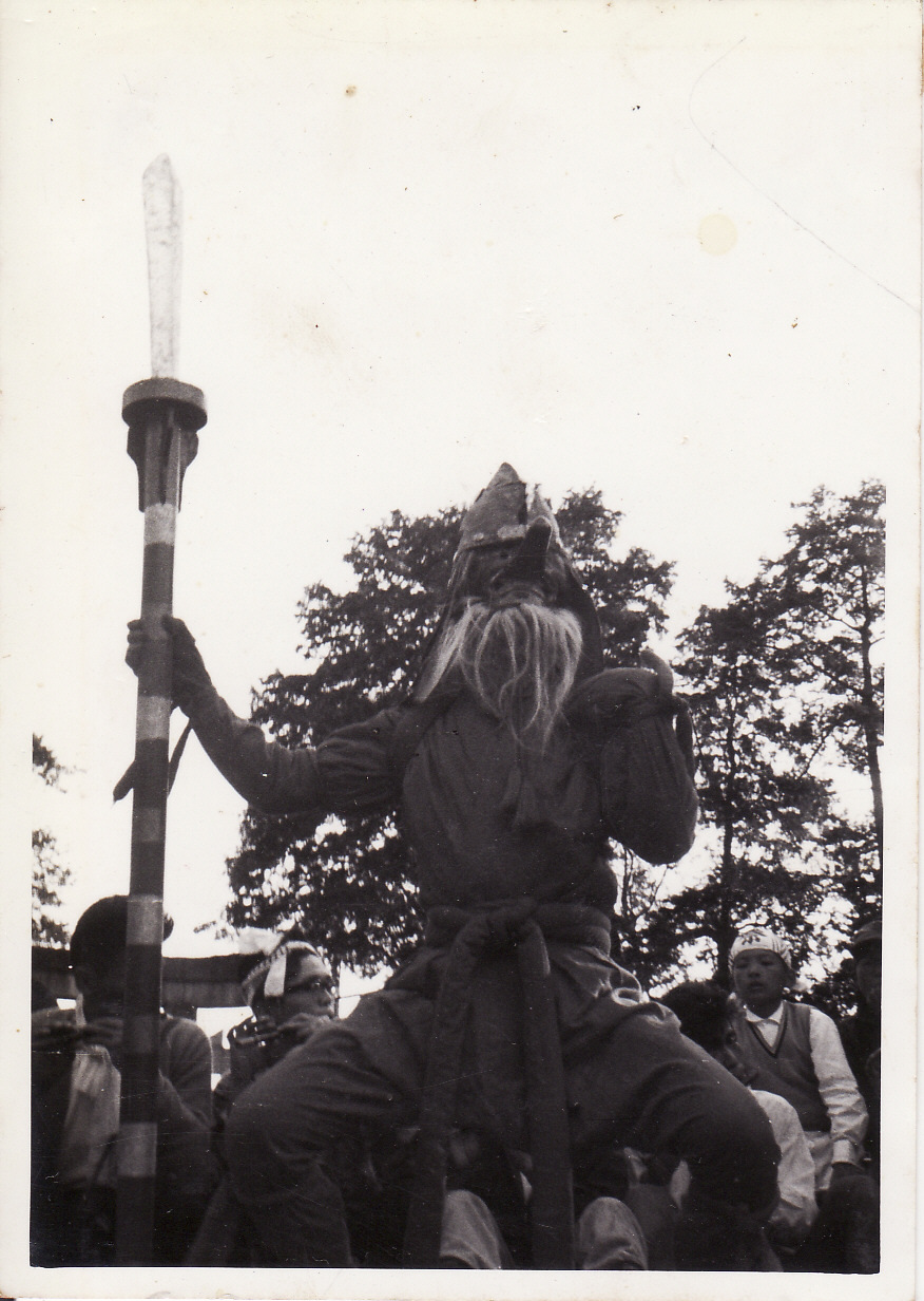 投稿者：ほいほいRunenrさん　昭和37年熊野神社の浄舞の写真