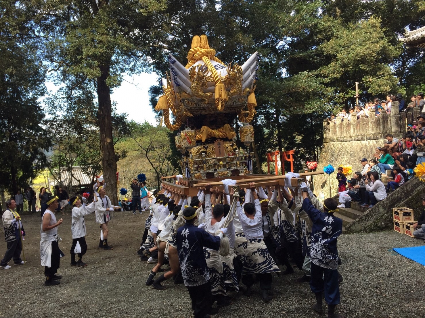 投稿者:祭りバカさん　撮影日平成28年10月　南大貫屋台本宮、大年神社での差し上げ