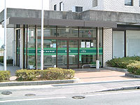 但陽信用金庫福崎支店 入口