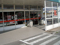 フレッシュさとう福崎店 入口