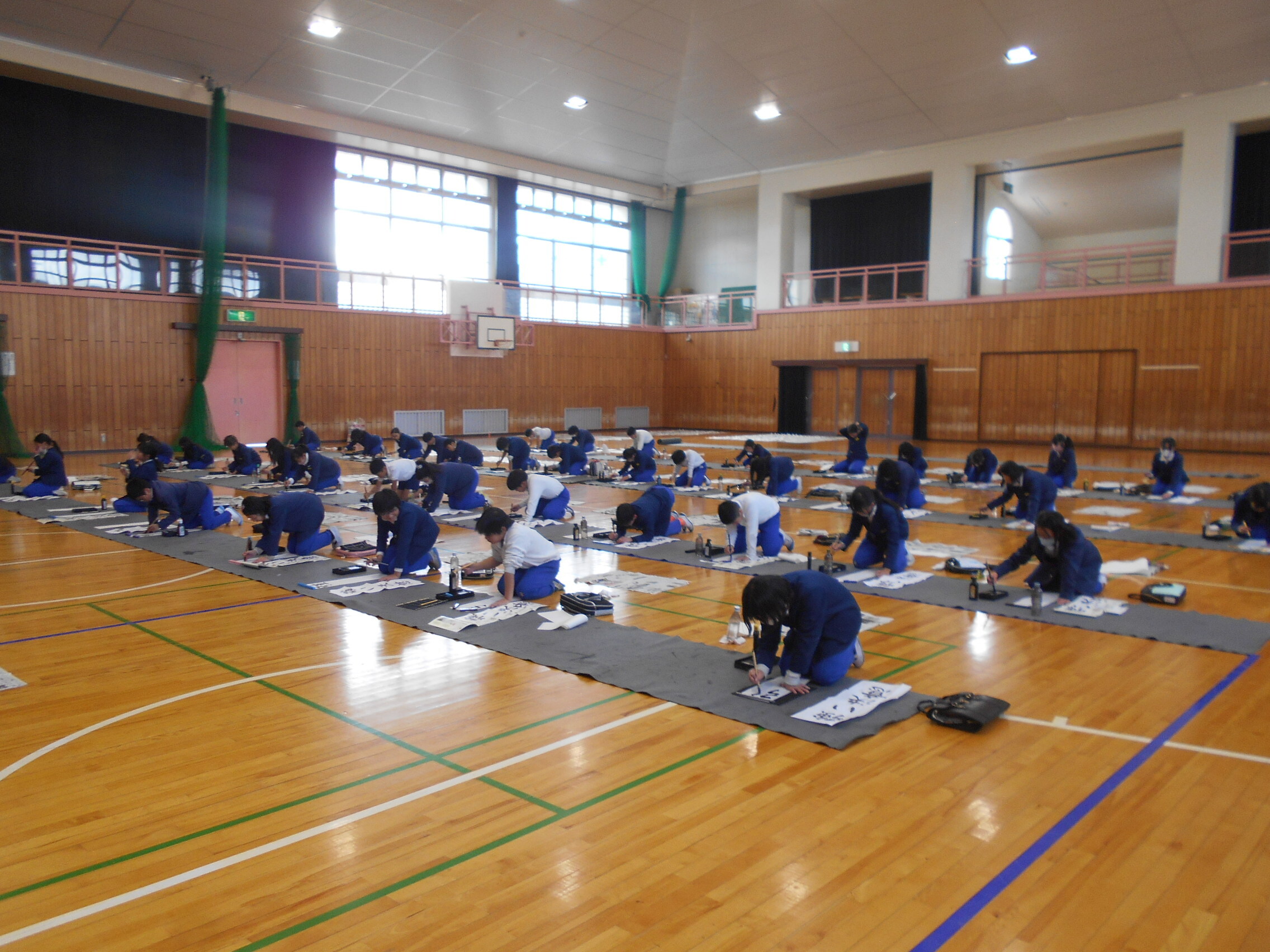 書き初め大会のようす