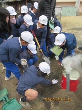 煙が出てきたようす