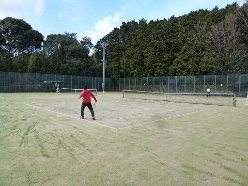 スポーツ公園テニスコートの写真その1